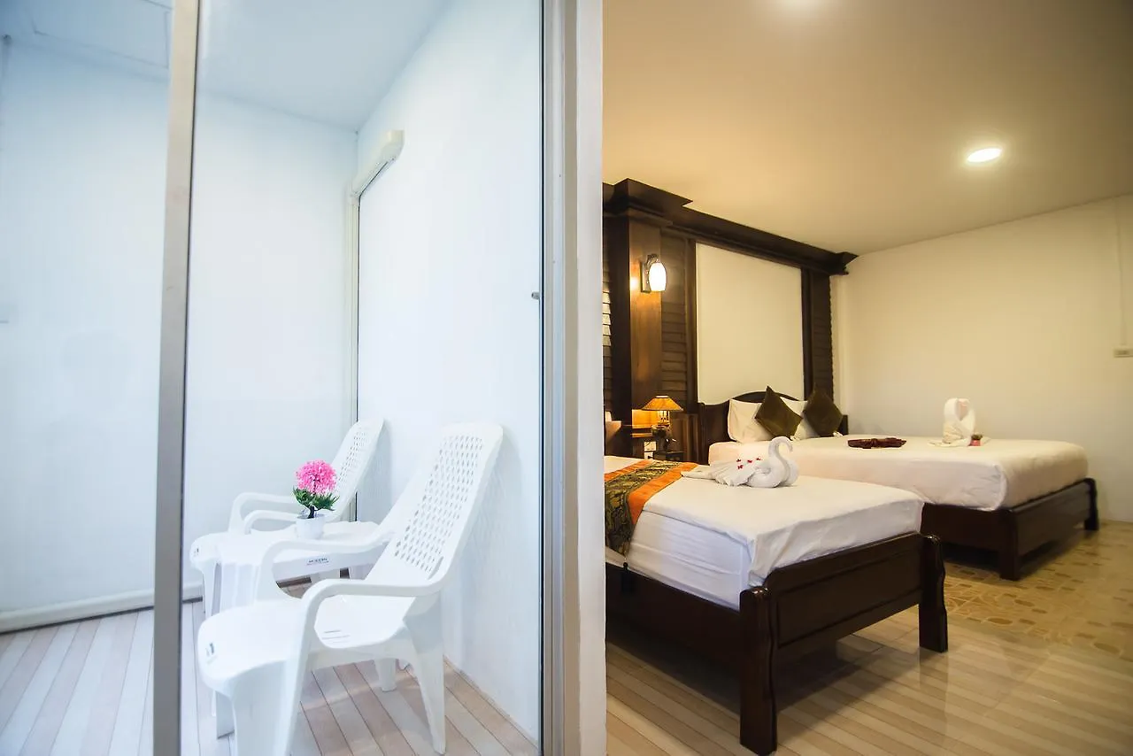 Lanta Nice Beach House Koh Lanta 2*,  Thailand