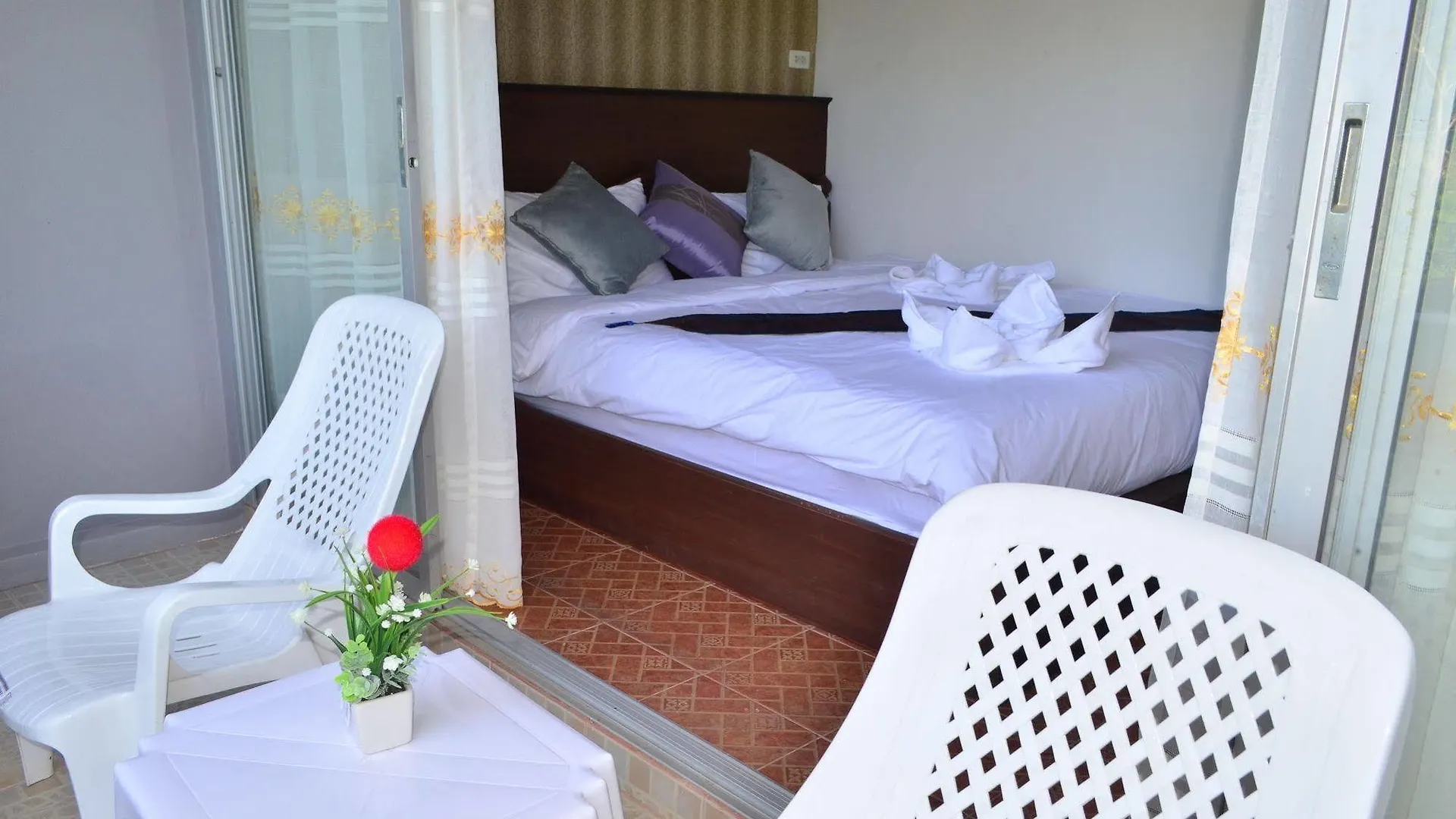 Lanta Nice Beach House Koh Lanta Aparthotel